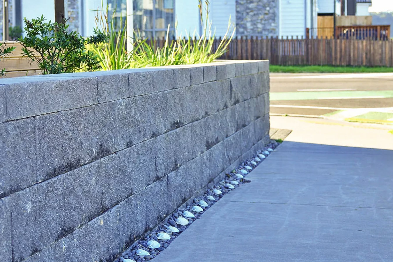 Concrete retaining walls in La Mesa, CA